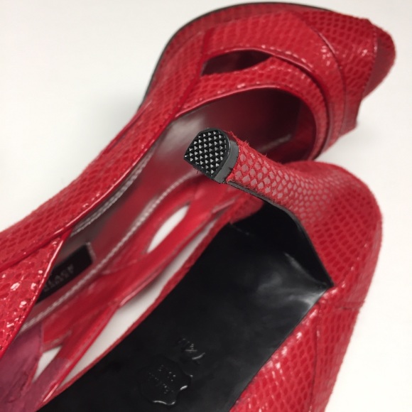 White House Black Market Callie Peep Toe Heel, 7.5 - Picture 8 of 8